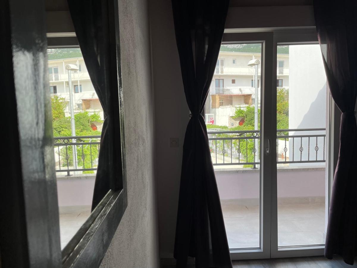 Apartment Kuba Makarska Eksteriør billede