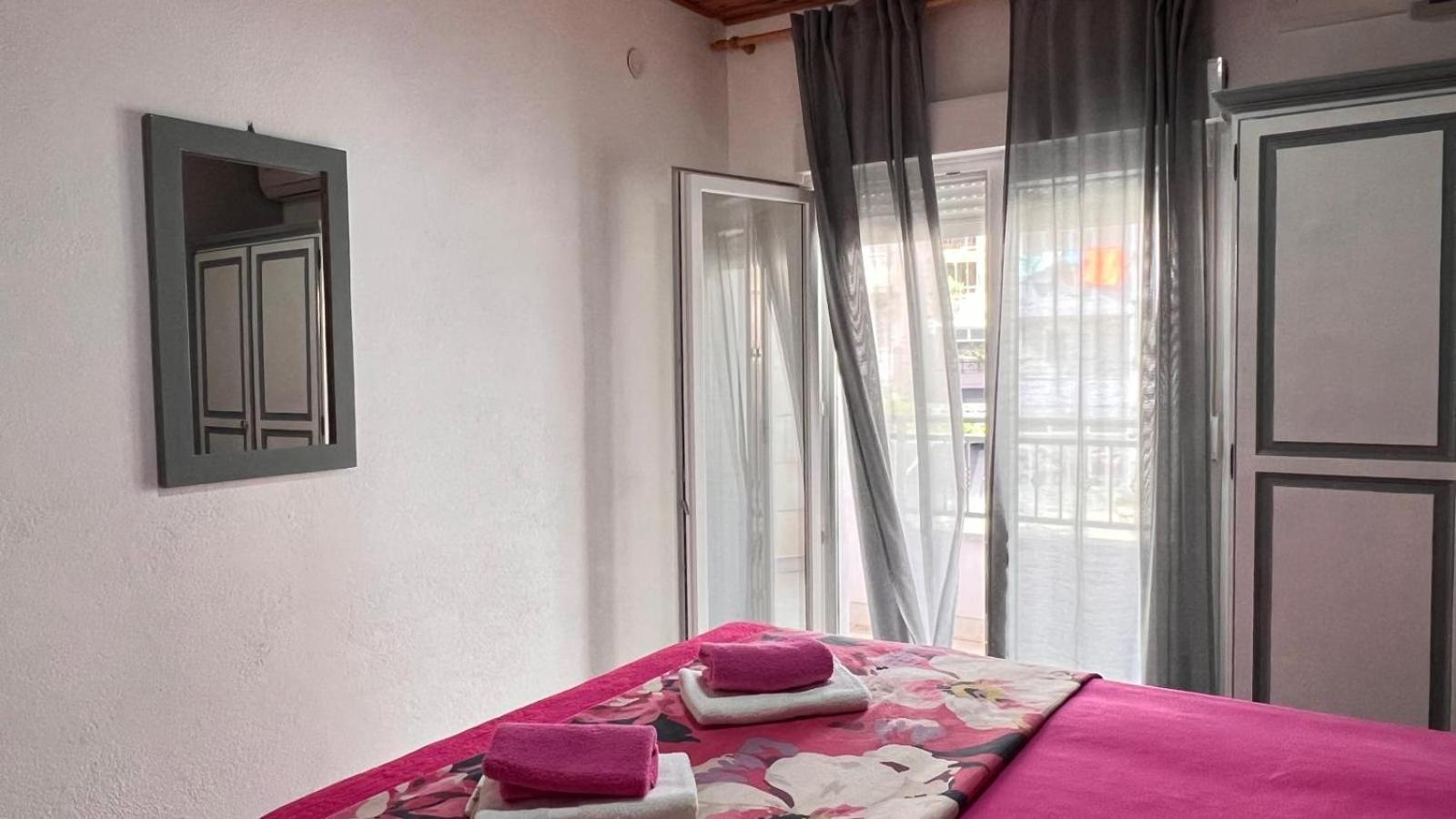 Apartment Kuba Makarska Eksteriør billede