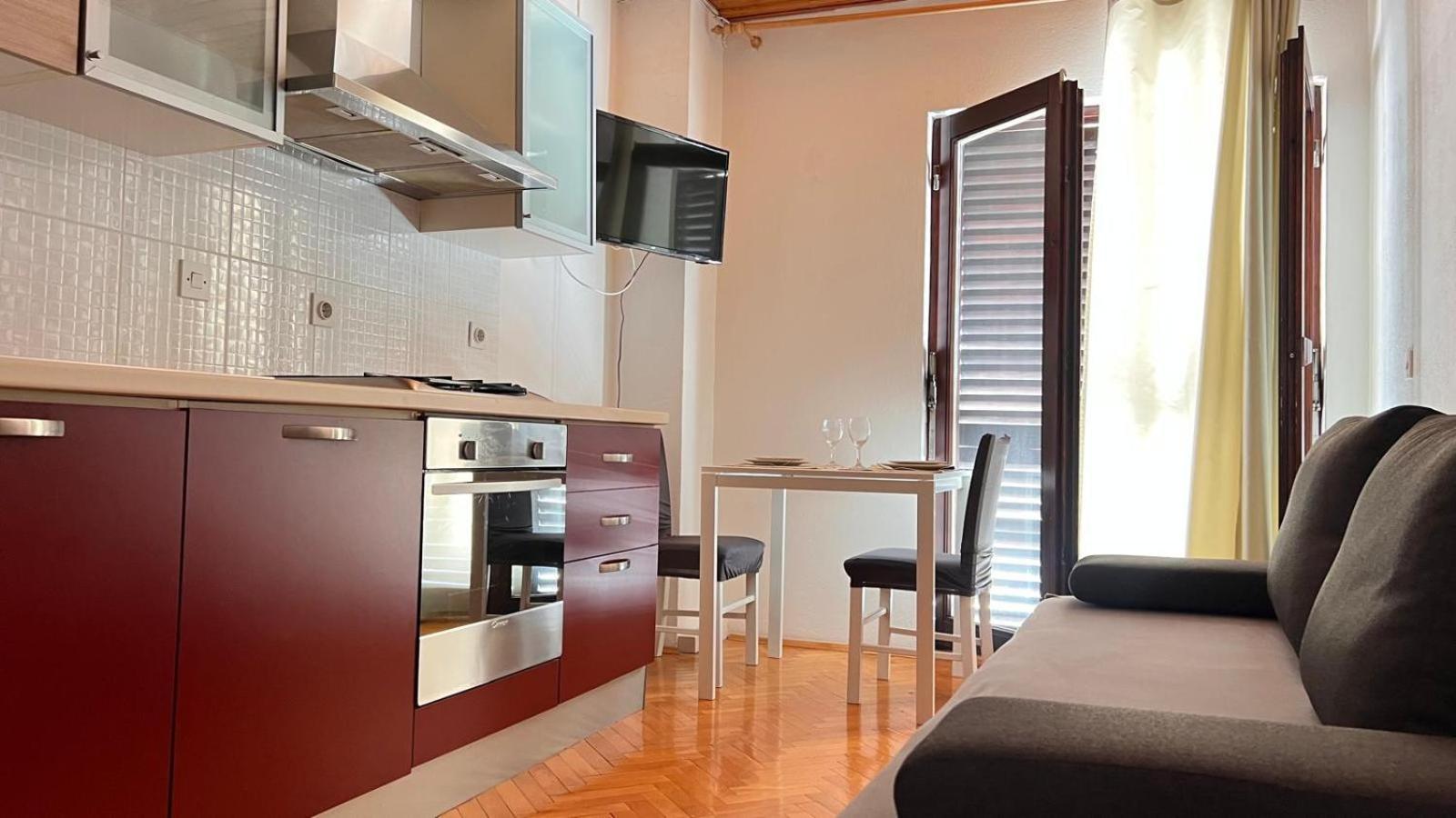 Apartment Kuba Makarska Eksteriør billede