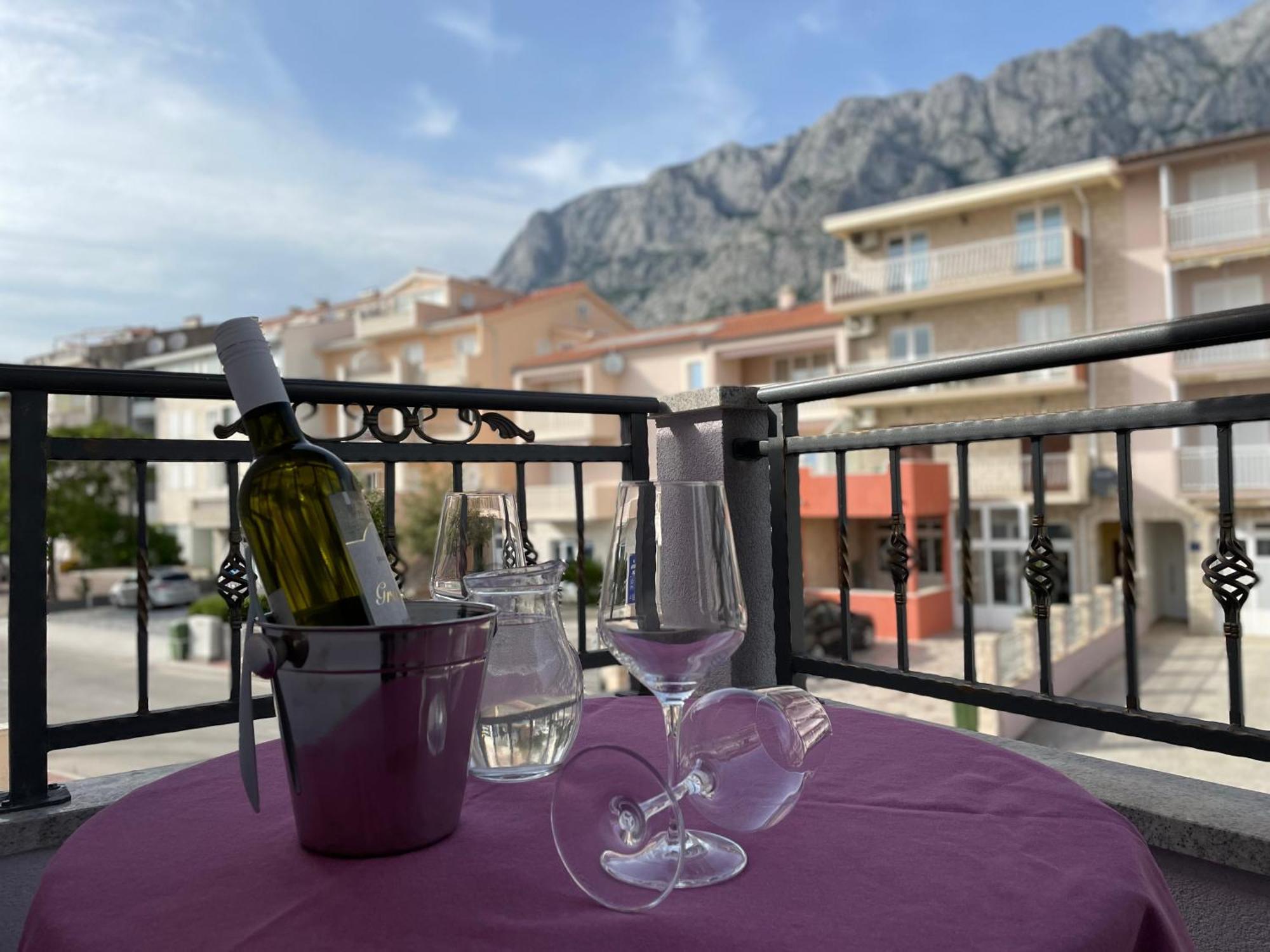 Apartment Kuba Makarska Eksteriør billede